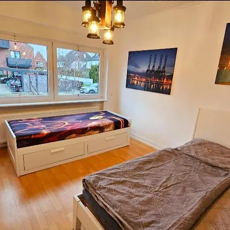 ***ferienwohnung Hamburger Original***